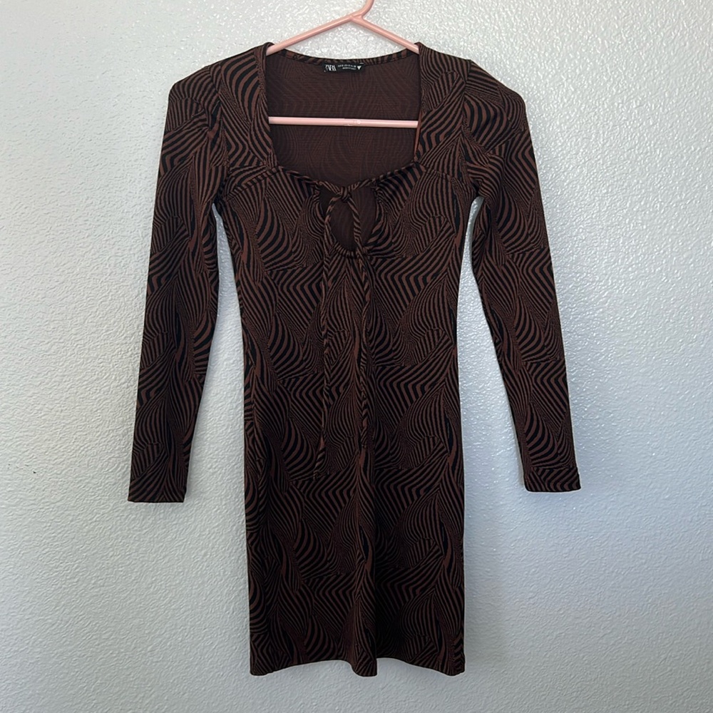 Zara mini long sleeve dress in brown size small